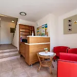 Bonex-7 By Interhome * بريفلاكا