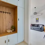 Bonex-7 By Interhome
