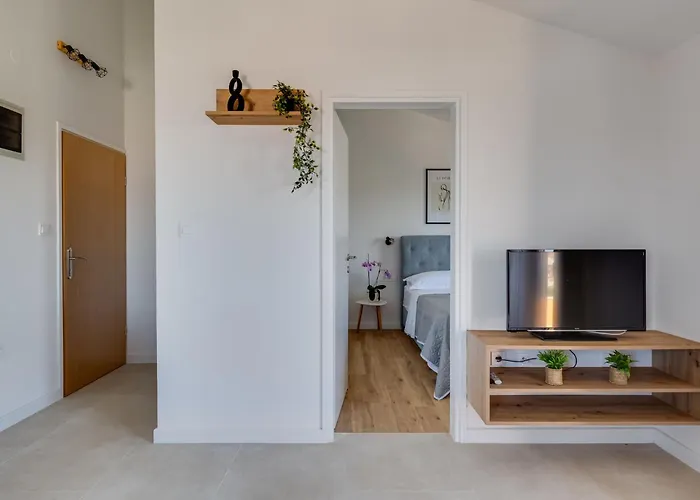 Bonex-7 By Interhome * Privlaka (Zadar)