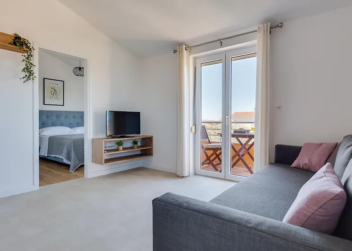 Bonex-7 By Interhome