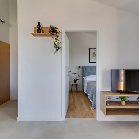 Bonex-7 By Interhome * Privlaka (Zadar)