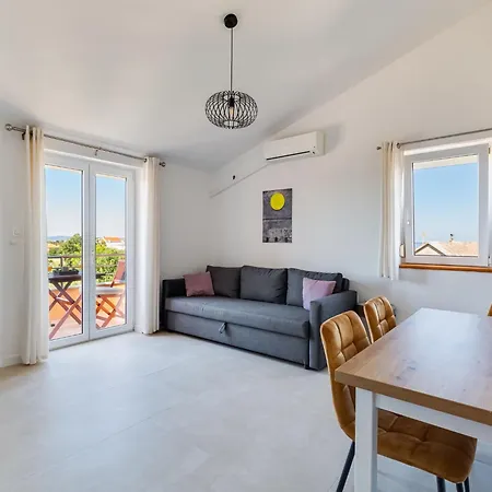 Bonex-7 By Interhome Apartman Privlaka