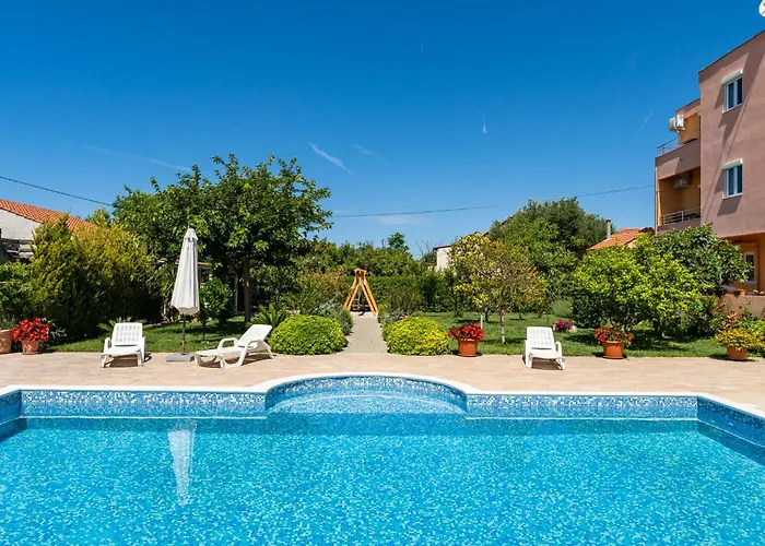 Apartament Bonex-7 By Interhome *